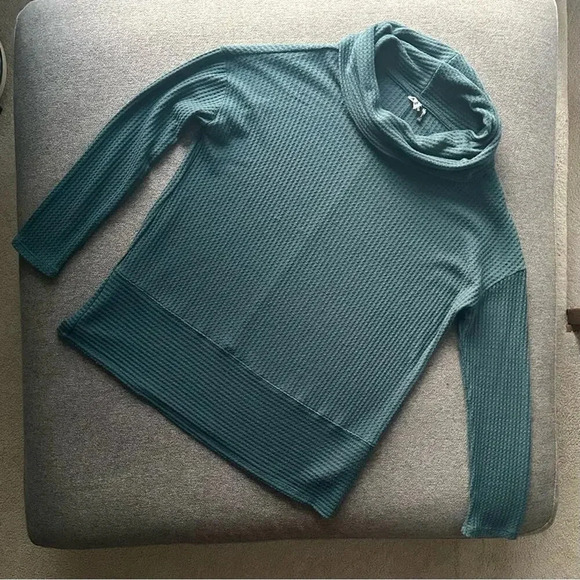 Anthropologie Akemi + Kin Cowl Neck Long Sleeve Sweater Small - Picture 1 of 9